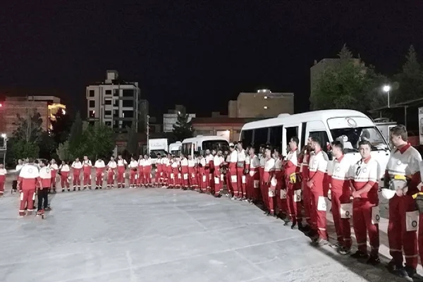 اعزام ۱۰ تیم هلال‌احمر کرمانشاه به عراق برای مراسم تشییع رهبر شهید